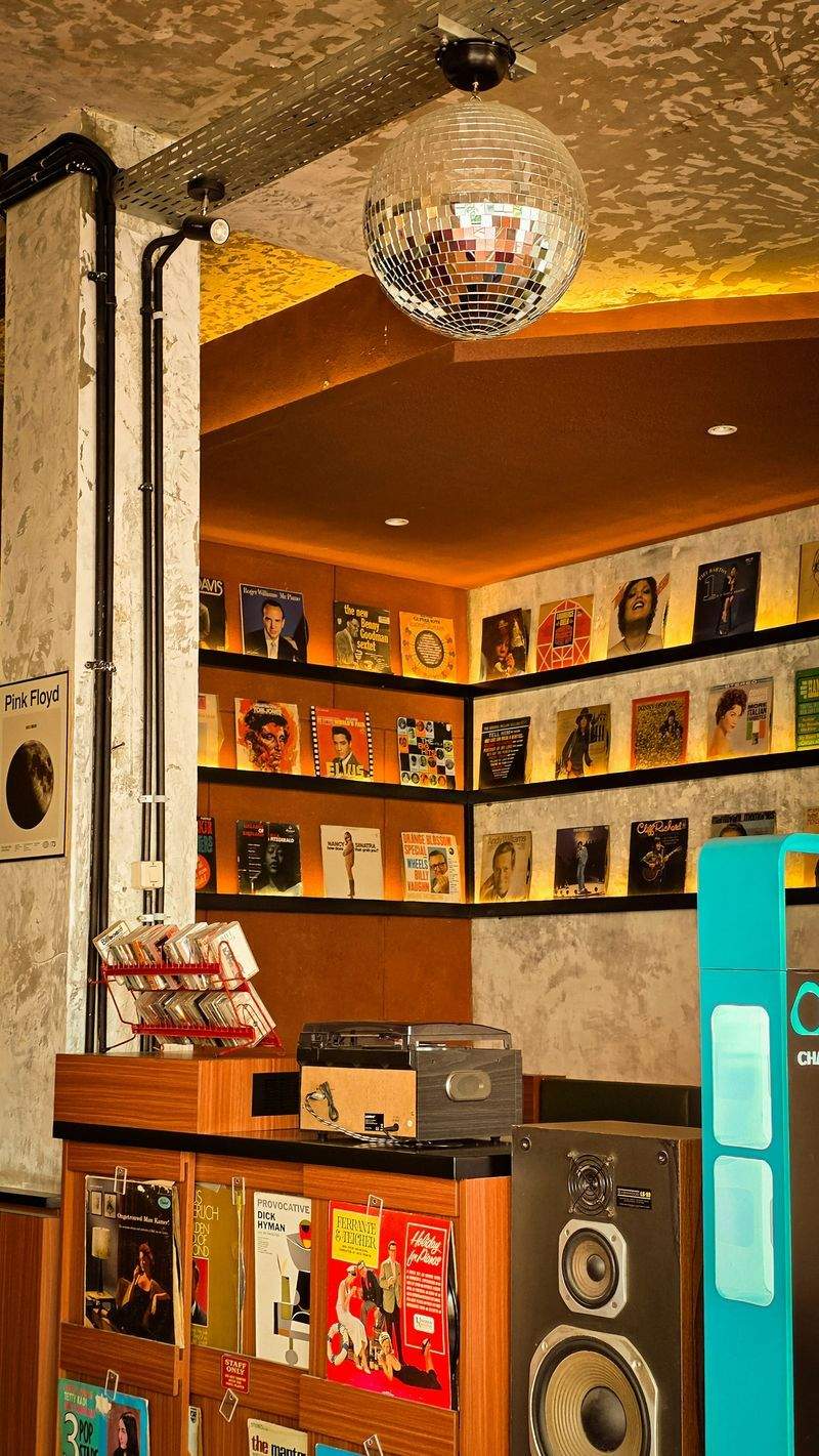 レコードアーカイブス株式会社 9